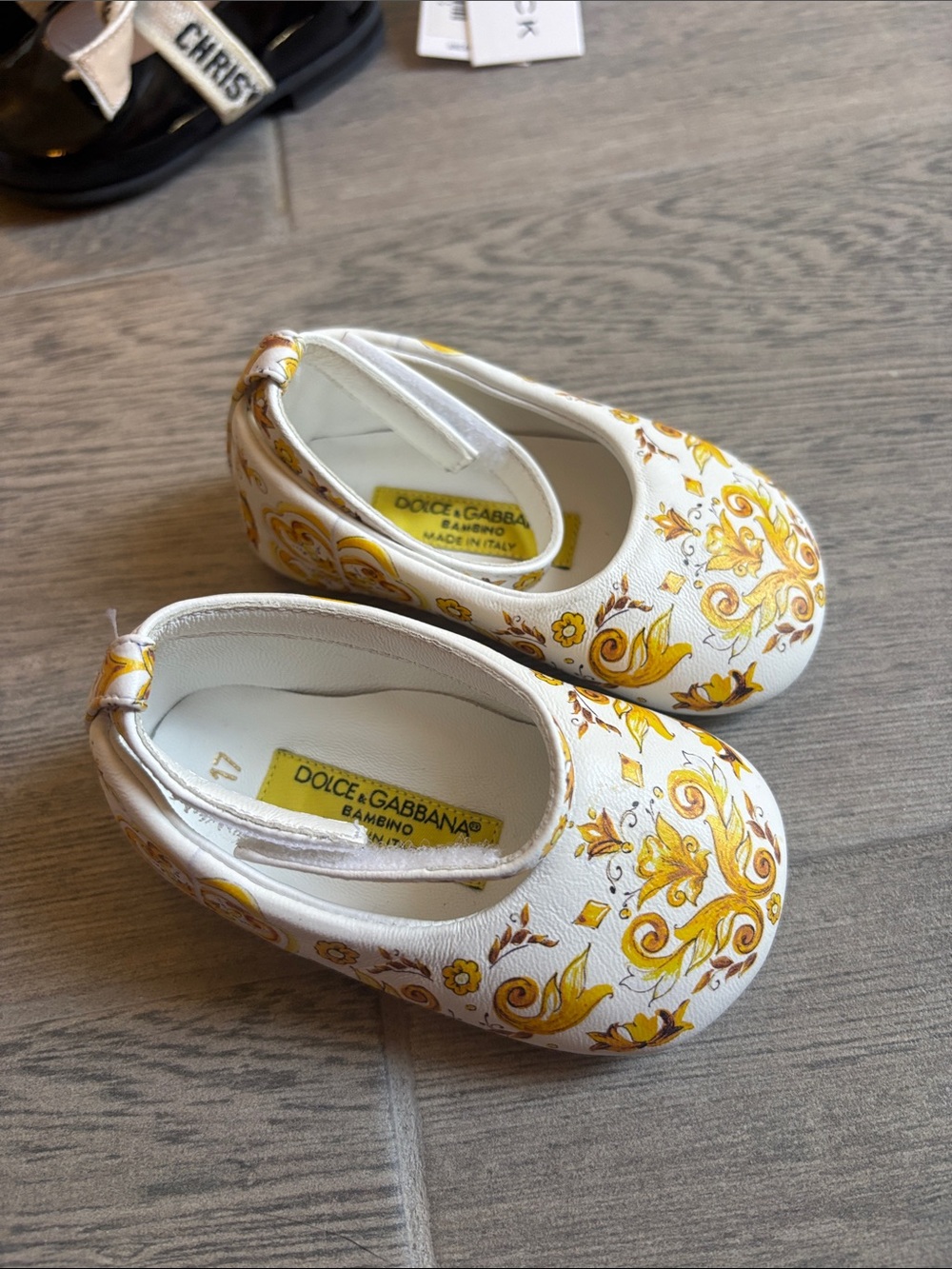 Dolce & Gabbana White and Yellow Baroque-Print Baby Ballet Flats